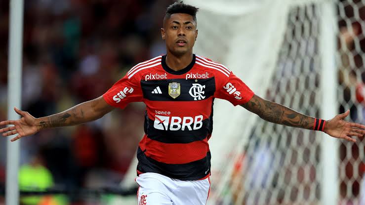 Quais as opções do Flamengo para o lugar de Bruno Henrique contra o Atlético - PR ?